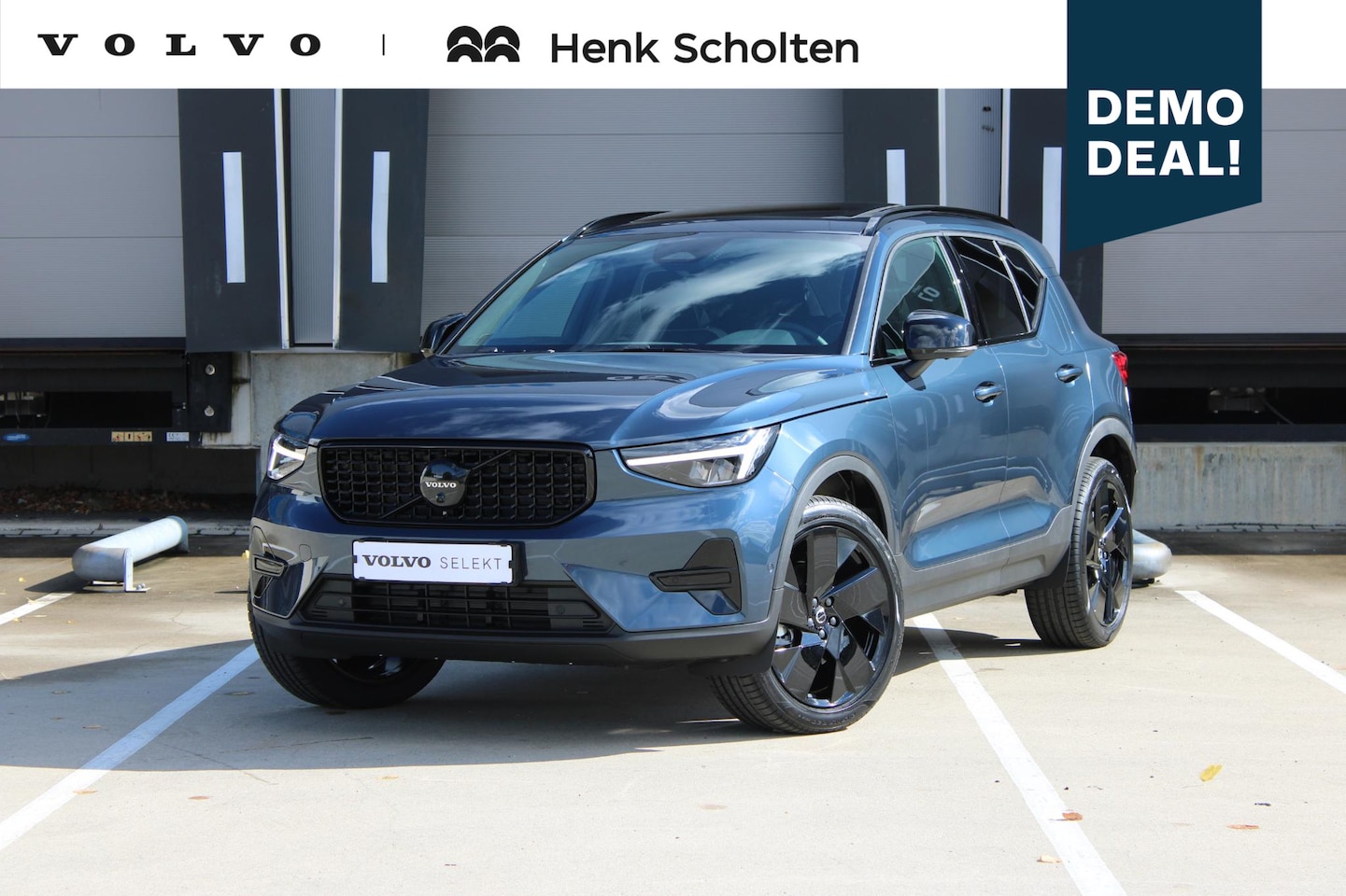 Volvo XC40 - B4 Automaat Plus Black Edition | Verwarmbare voorstoelen | Verwarmbaar stuurwiel | Premium - AutoWereld.nl