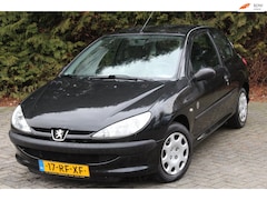 Peugeot 206 - 1.4 X-Design 75PK | Radio | Elektrische ramen | Nieuwe APK