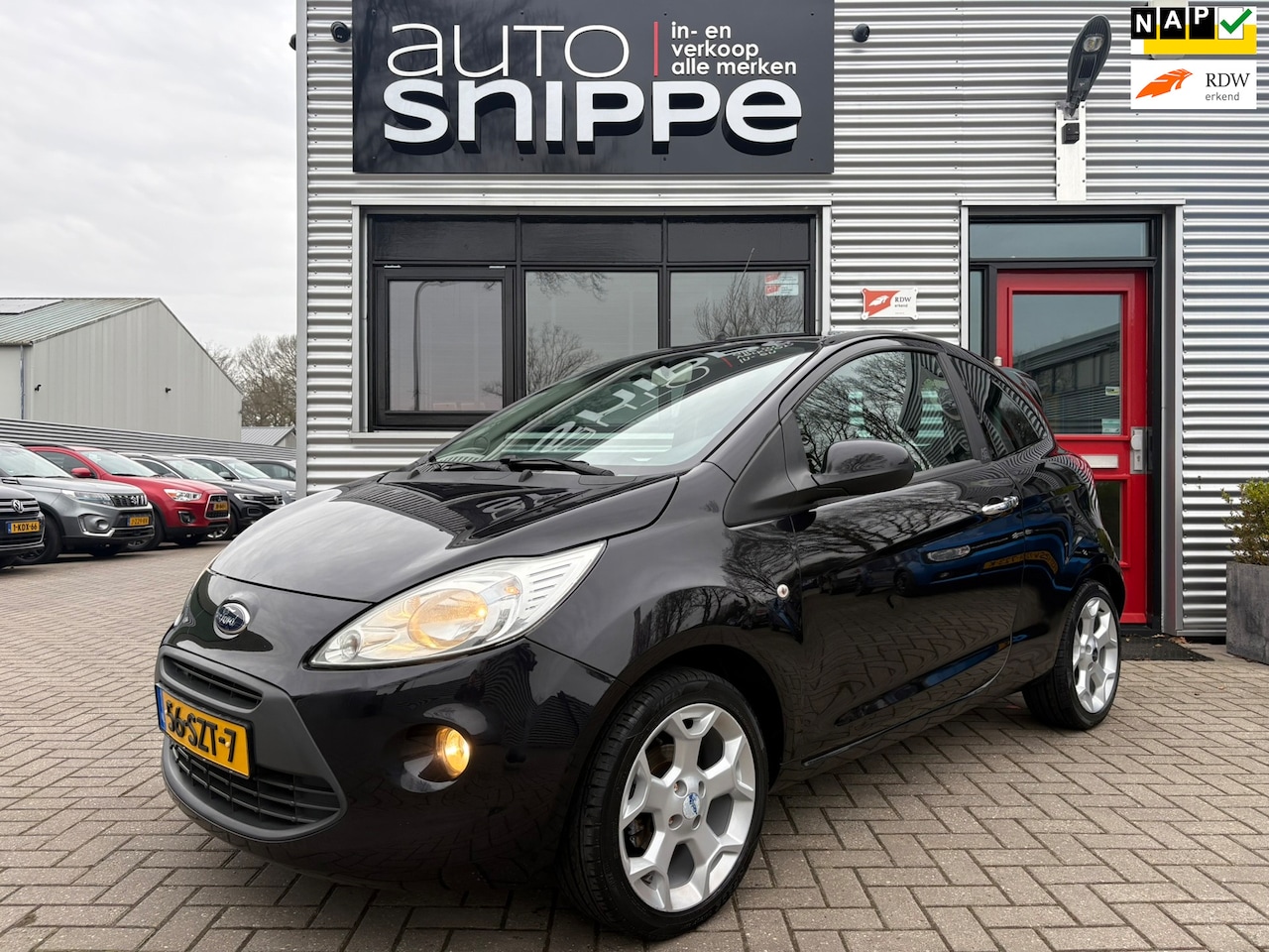 Ford Ka - 1.2 Titanium X start/stop -AIRCO-LICHTMETALEN VELGEN-MISTLAMPEN VOOR-APK 5-3-2027! - AutoWereld.nl