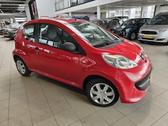 Peugeot 107 - 1.0-12V XR