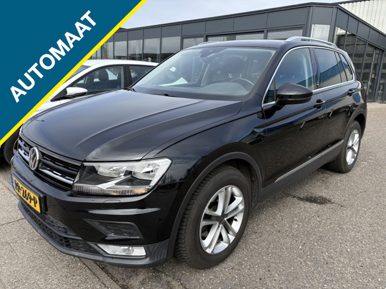 Volkswagen Tiguan - 1.4 TSI ACT Highline 1.4 TSI ACT Highline - AutoWereld.nl