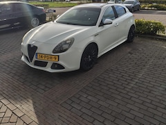 Alfa Romeo Giulietta - 1.7 TBi Quadrifoglio Verde Panoramadak, Android Auto