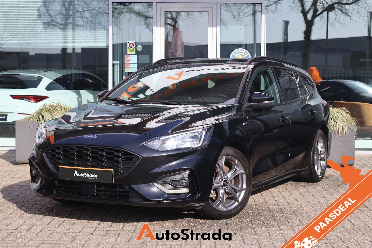 Ford Focus Wagon - 1.0 ST-Line 125pk | Cruise | Climate | Winter Pakket | Camera | Keyless | Carplay - AutoWereld.nl