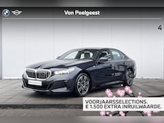 BMW i5 - Sedan eDrive40 M Sport 19 Inch / Comfort Acces / Achterklep Automatisch / Stoelverwarming
