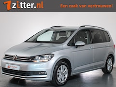 Volkswagen Touran - 1.5 TSI Comfortline Business 7-Persoons, Trekhaak, ACC, Digitale cockpit, Camera, Stoelver