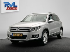 Volkswagen Tiguan - 1.4 TSI Automaat Trekhaak Navigatie Camera Climate-control Cruise