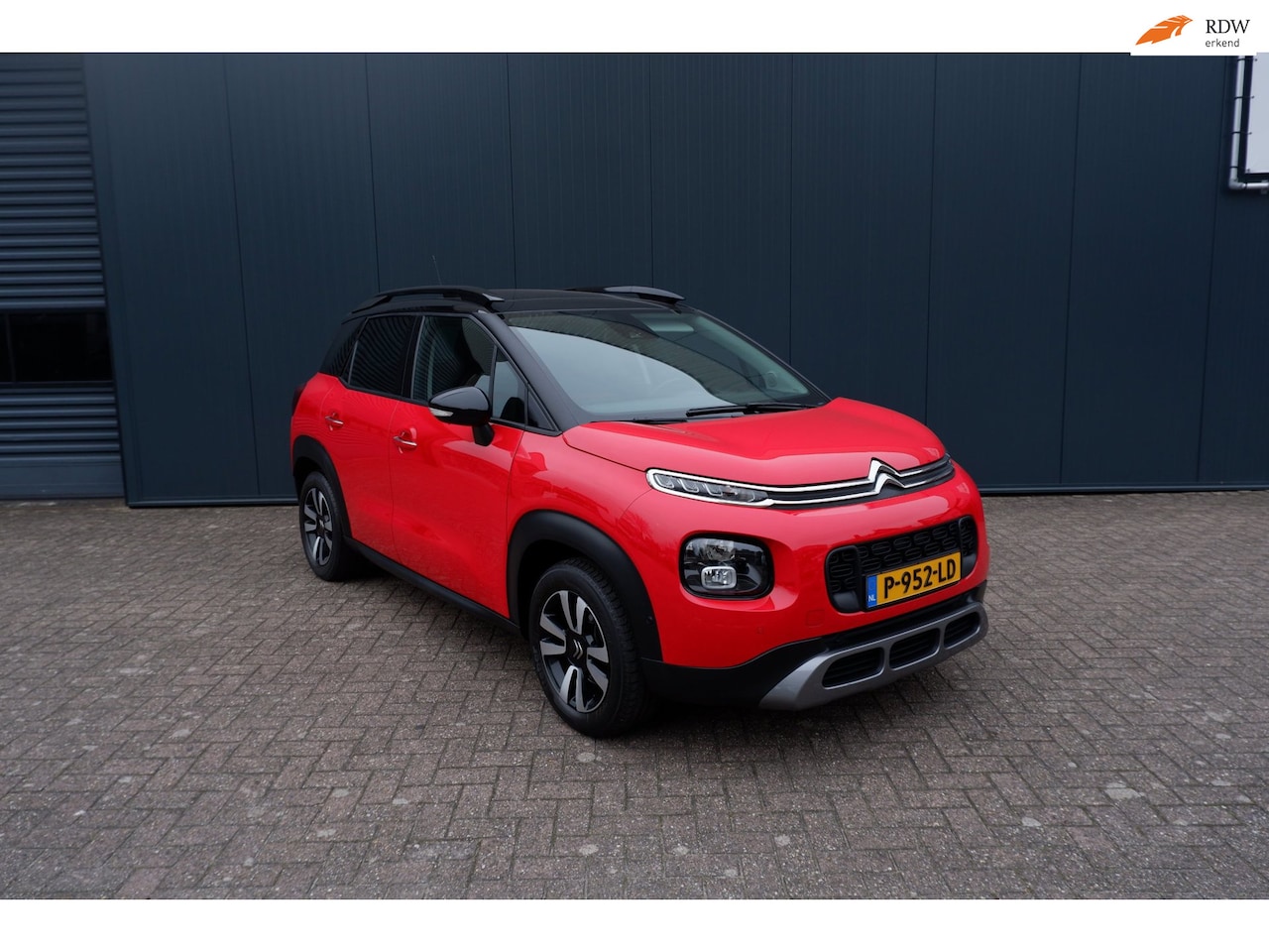 Citroën C3 Aircross - 1.2 PureTech S&S Shine 1.2 PureTech S&S Shine - AutoWereld.nl