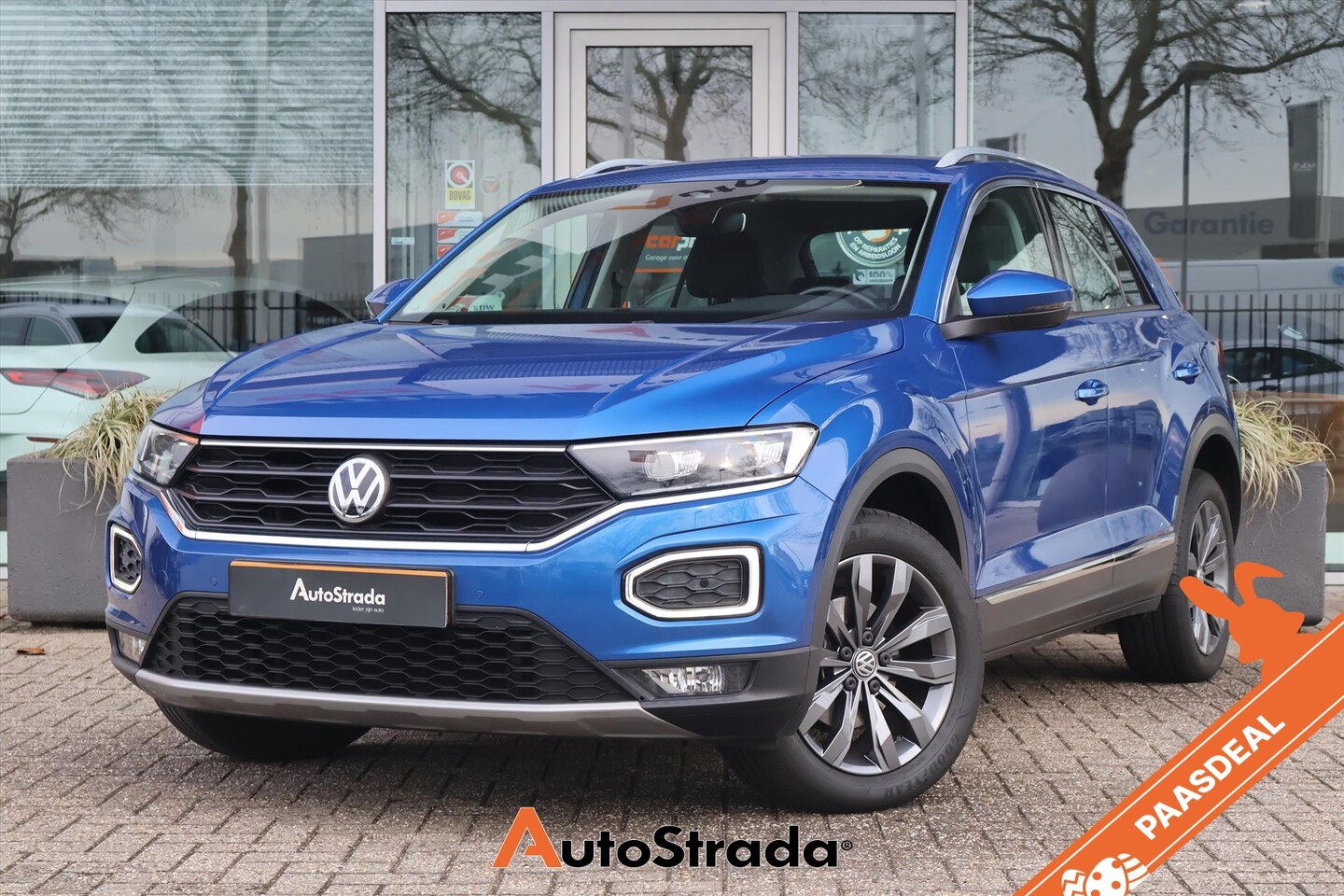 Volkswagen T-Roc - 1.5 Sport TSI 150pk | Virtual | LED | Camera | Beats | Climate | Adaptive | Carplay | Navi - AutoWereld.nl