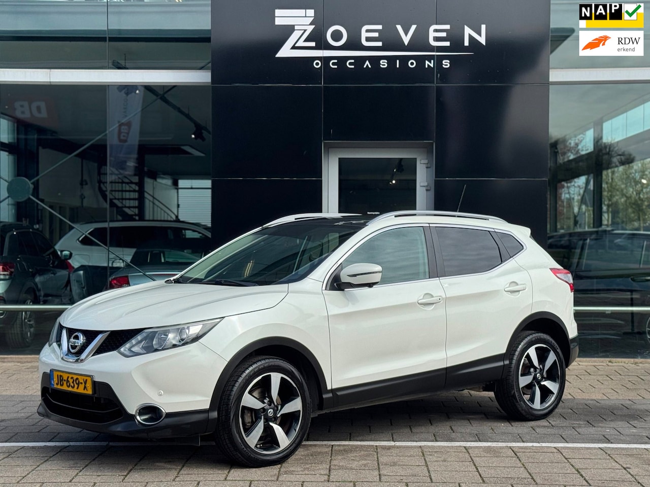 Nissan Qashqai - 1.2 Connect Edition 1.2 Connect Edition - AutoWereld.nl