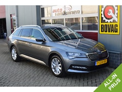 Skoda Superb Combi - 1.5 TSI ACT Business Edition O.a: PDC, Stoelverw, Stoelgeheugen, Keyless, Carplay, Etc. Al