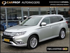 Mitsubishi Outlander - 2.4 Phev 4wd Intense | Trekhaak | Carplay | Led