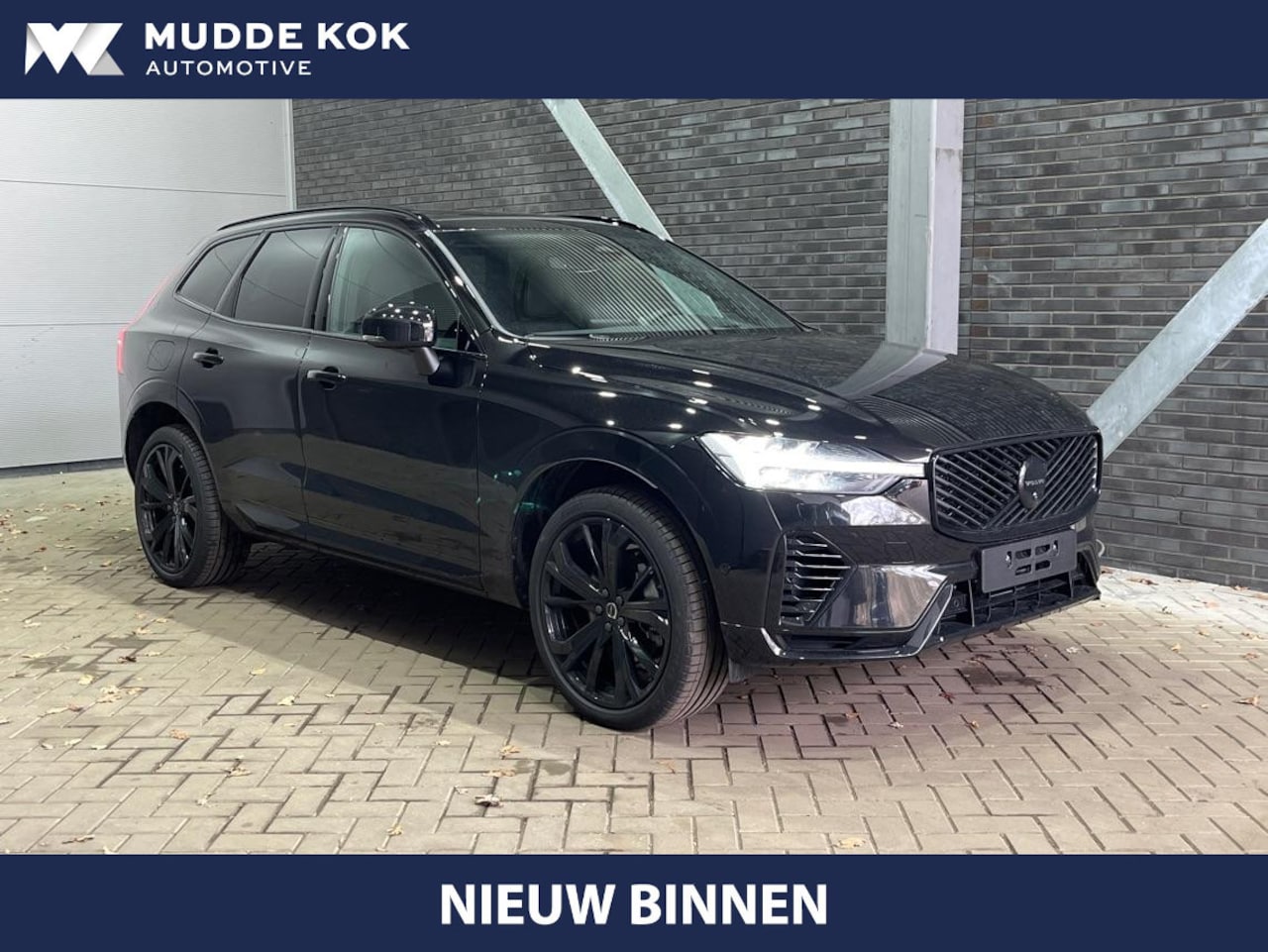 Volvo XC60 - T8 Plug-in hybrid Ultra Black Edition | Bowers&Wilkins | Luchtvering | Massage | Head-Up | - AutoWereld.nl