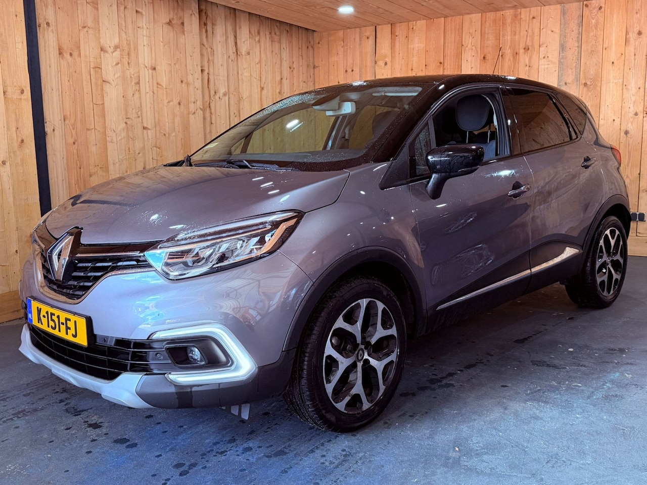 Renault Captur - 0.9 TCe Bose 2018 Facelift Keyless Navi Camera - AutoWereld.nl