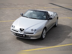 Alfa Romeo Spider - 2.0-16V T.Spark