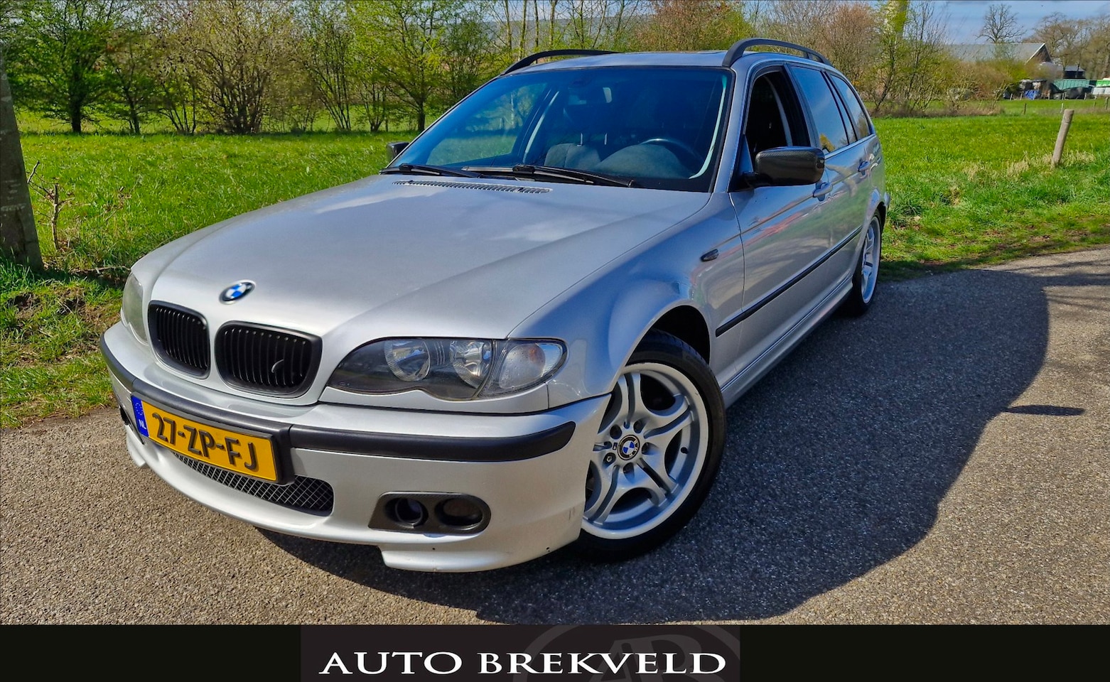 BMW 3-serie Touring - 320i M-Pakket Automaat 170PK | Rijklaarprijs | Cruise | Elektrisch pakket | - AutoWereld.nl