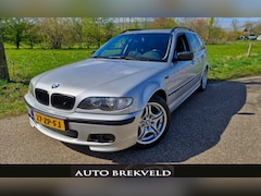 BMW 3-serie Touring - 320i M-Pakket Automaat 170PK | Rijklaarprijs | Cruise | Elektrisch pakket |