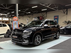 Volkswagen Tiguan - 1.4 TSI R-Line Maxton Xenon Navi Trekhaak Cruise