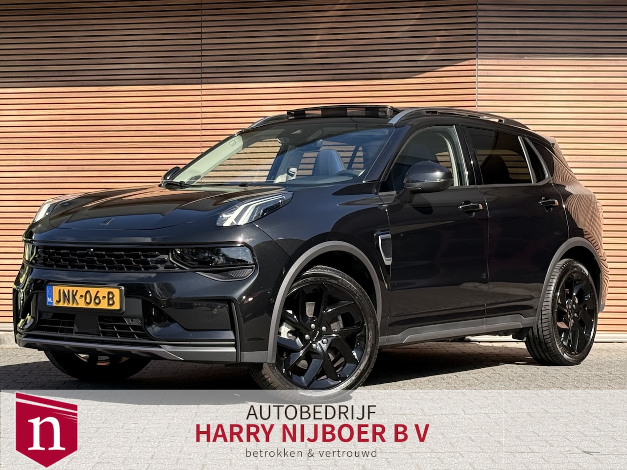 Lynk & Co 01 - 1.5 Pack Black Navi / Panodak / 360 Camera / Clima / Stoelverwarming - AutoWereld.nl