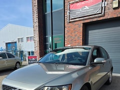 Volvo S40 - 2.4i Kinetic weinig kilometers