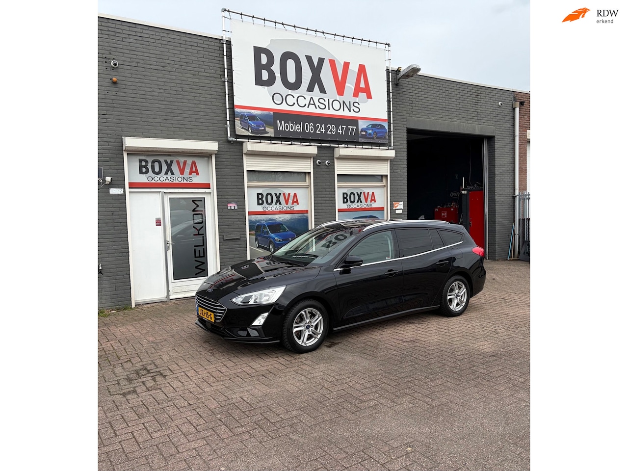 Ford Focus Wagon - 1.0 EcoBoost Titanium Business 1.0 EcoBoost Titanium Business - AutoWereld.nl