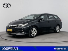 Toyota Auris Touring Sports - 1.3 Aspiration 1000kg Trekgewicht | Parkeercamera | Navigatie | Trekhaak | DAB | Metallic