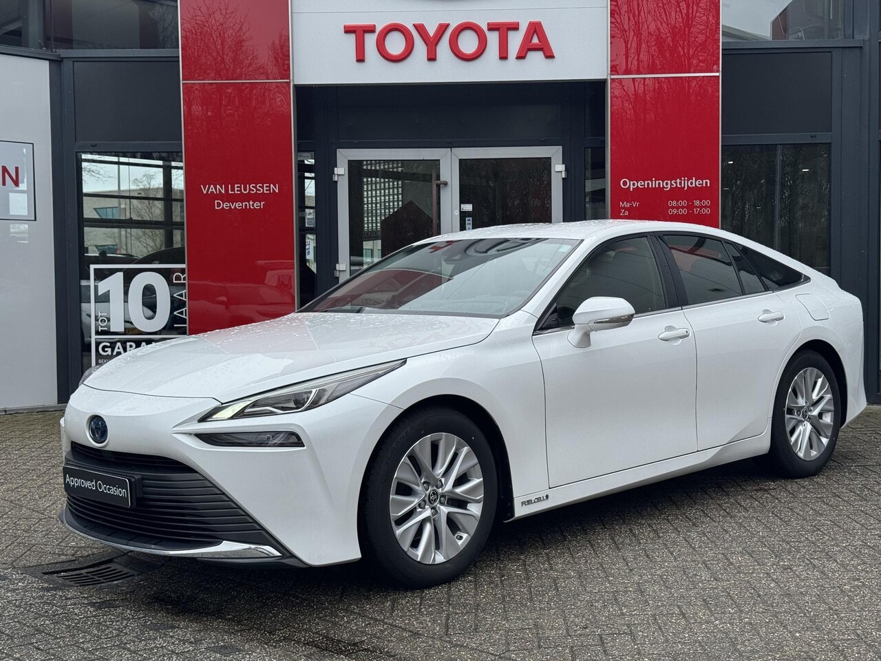 Toyota Mirai - Dynamic DYNAMIC FUEL CELL KEYLESS JBL-AUDIO STOELVERWARMING APPLE/ANDROID CLIMA CAMERA AD- - AutoWereld.nl