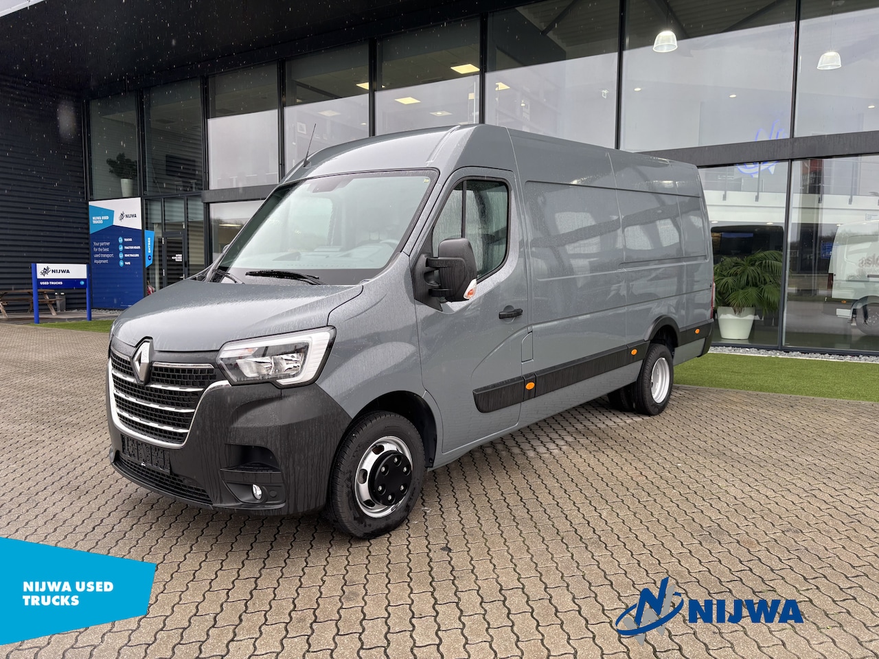 Renault Master - 165 L3H2 RWD + Dubbellucht - AutoWereld.nl
