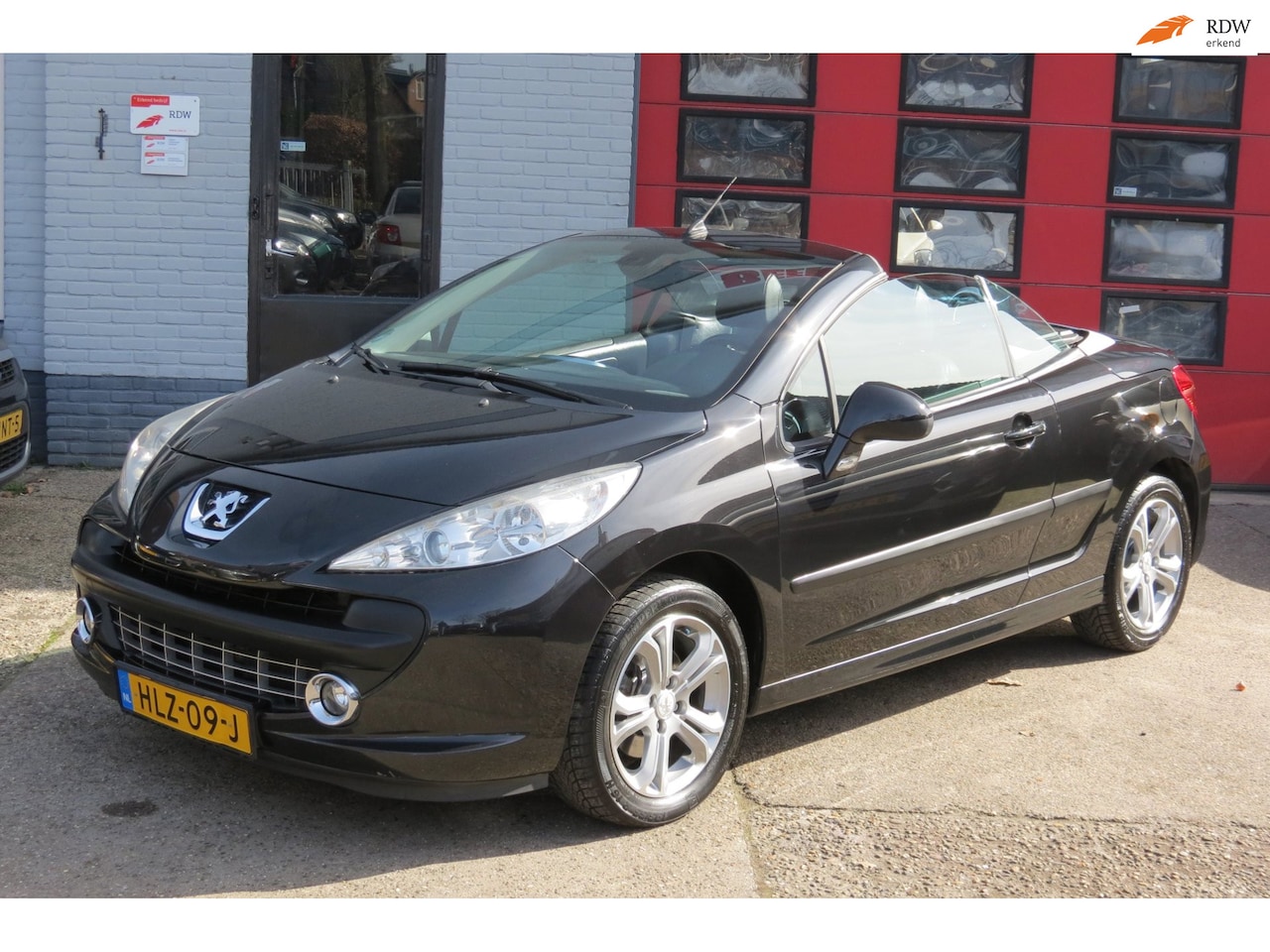 Peugeot 207 CC - 1.6 VTi 1.6 VTi , LEDER , AIRCO , PDC - AutoWereld.nl