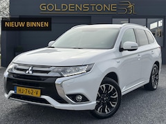 Mitsubishi Outlander - 2.0 PHEV Executive Edition 2e Eigenaar, Navi, Camera, Afn.Trekhaak, Stoelverw.Alcantara-Le