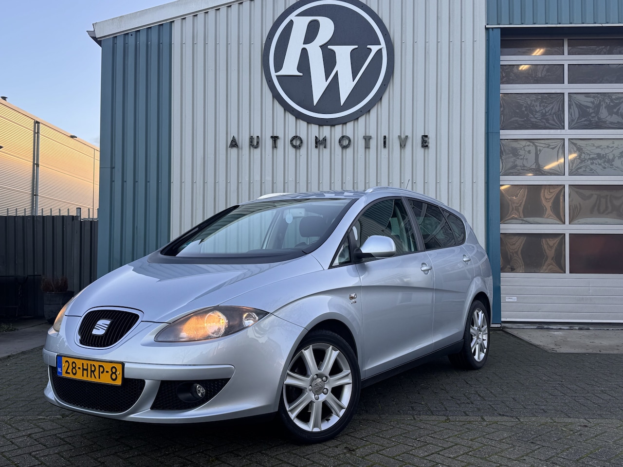 SEAT Altea XL - 1.8 TFSI Stylance Ecc / 17'' / Cruise / Trekhaak / NL auto / Z.g.o.h. - AutoWereld.nl