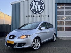 SEAT Altea XL - 1.8 TFSI Stylance Ecc / 17'' / Cruise / Trekhaak / NL auto / Z.g.o.h