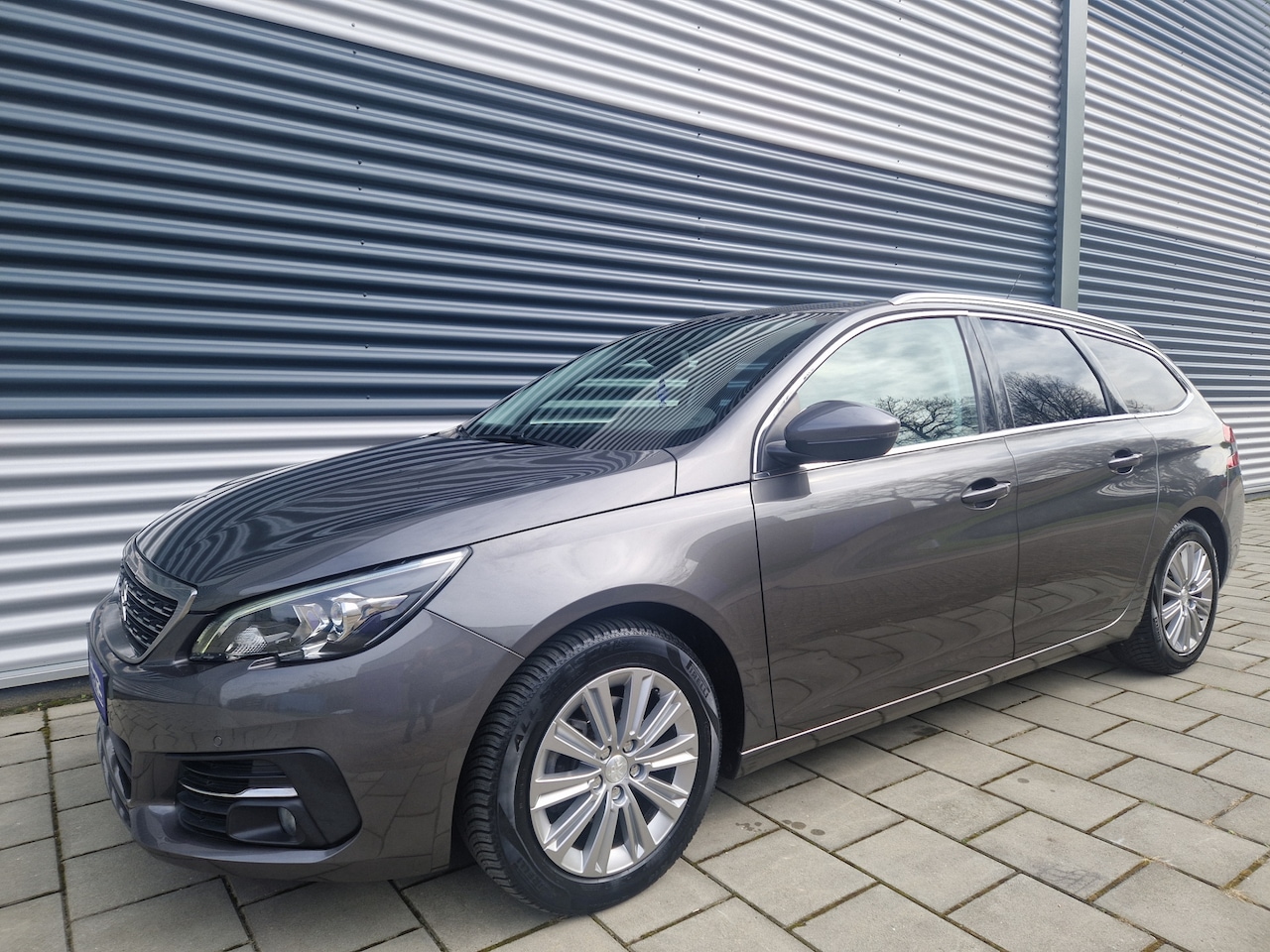 Peugeot 308 SW - 1.2 PureTech Allure 1.2 PureTech Allure - AutoWereld.nl