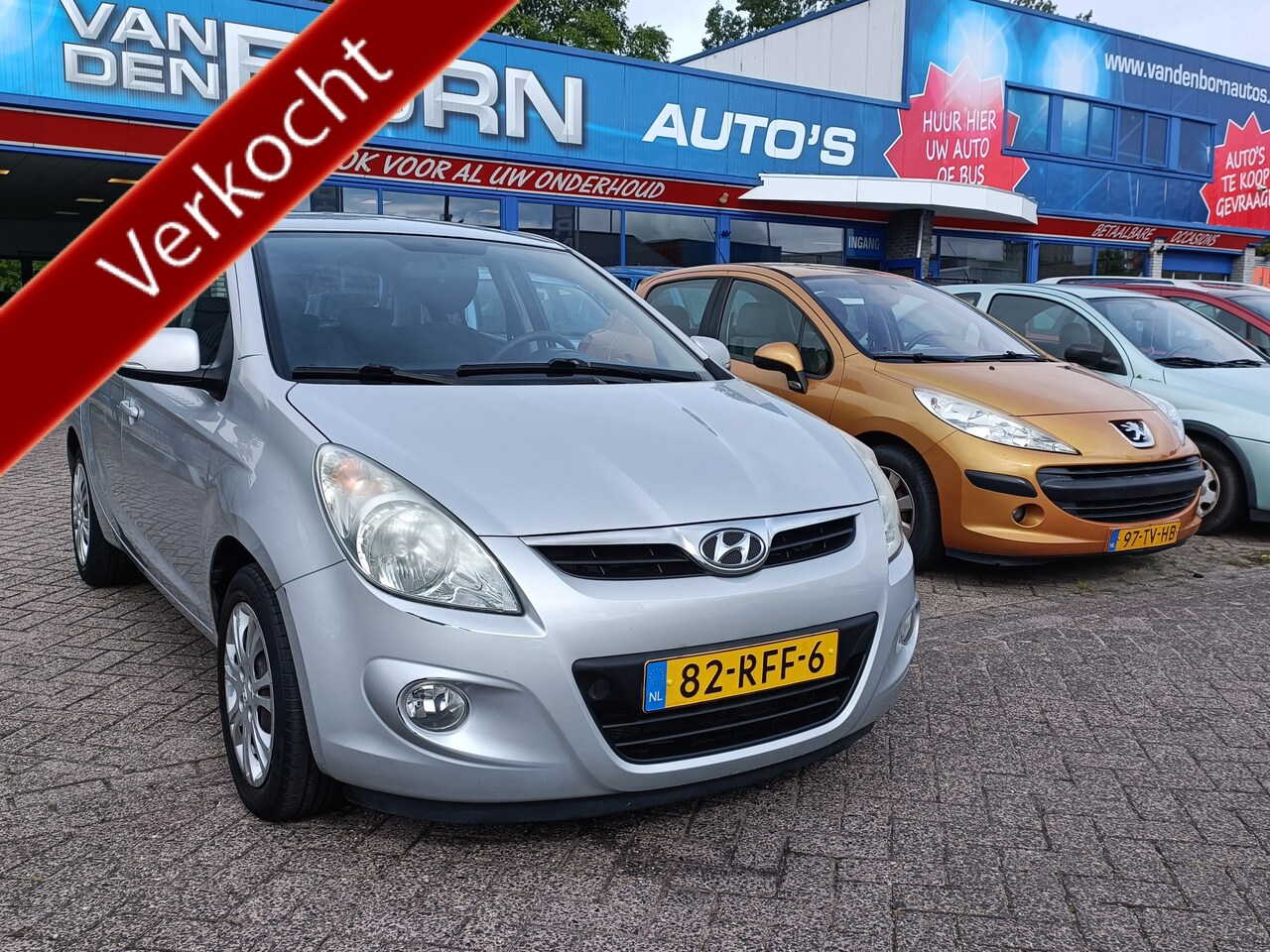 Hyundai i20 - 1.2i i-Motion Airco 5 Deurs Nw APK 3 Mnd Garantie - AutoWereld.nl