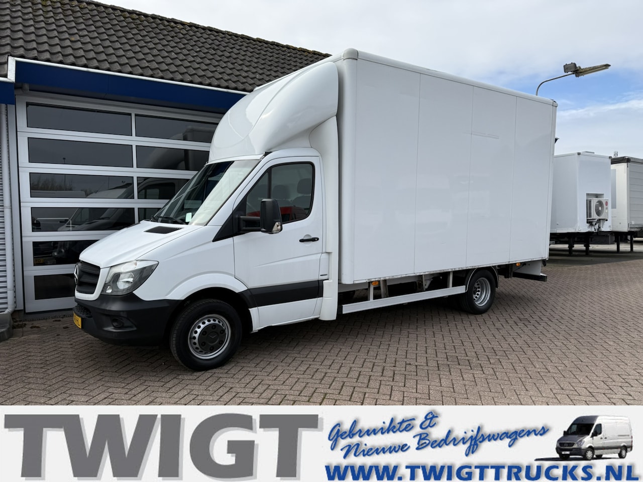 Mercedes-Benz Sprinter - 516 2.2 CDI Bakwagen/Automaat/Airco/Navi - AutoWereld.nl