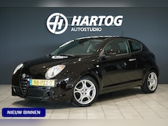 Alfa Romeo MiTo - 1.4 Distinctive + APPLE CARPLAY / CRUISE CONTROL / CLIMATE CONTROL