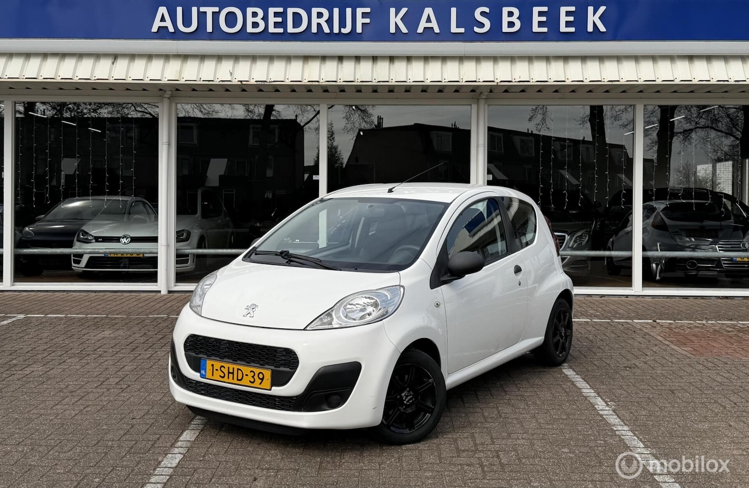 Peugeot 107 - 1.0 Access Accent|Lichtmetaalwielen|Airco|Nieuwe APK| - AutoWereld.nl