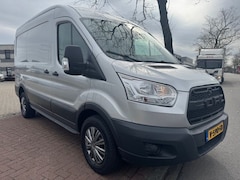 Ford Transit - 330 2.0 TDCI 170pk Euro 6 L2 H2 Trend Sport Airco, Navigatie, Camera, 3 Zits