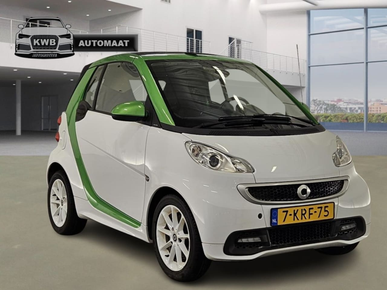 Smart Fortwo cabrio - Electric drive Leer NAP Incl BTW - AutoWereld.nl