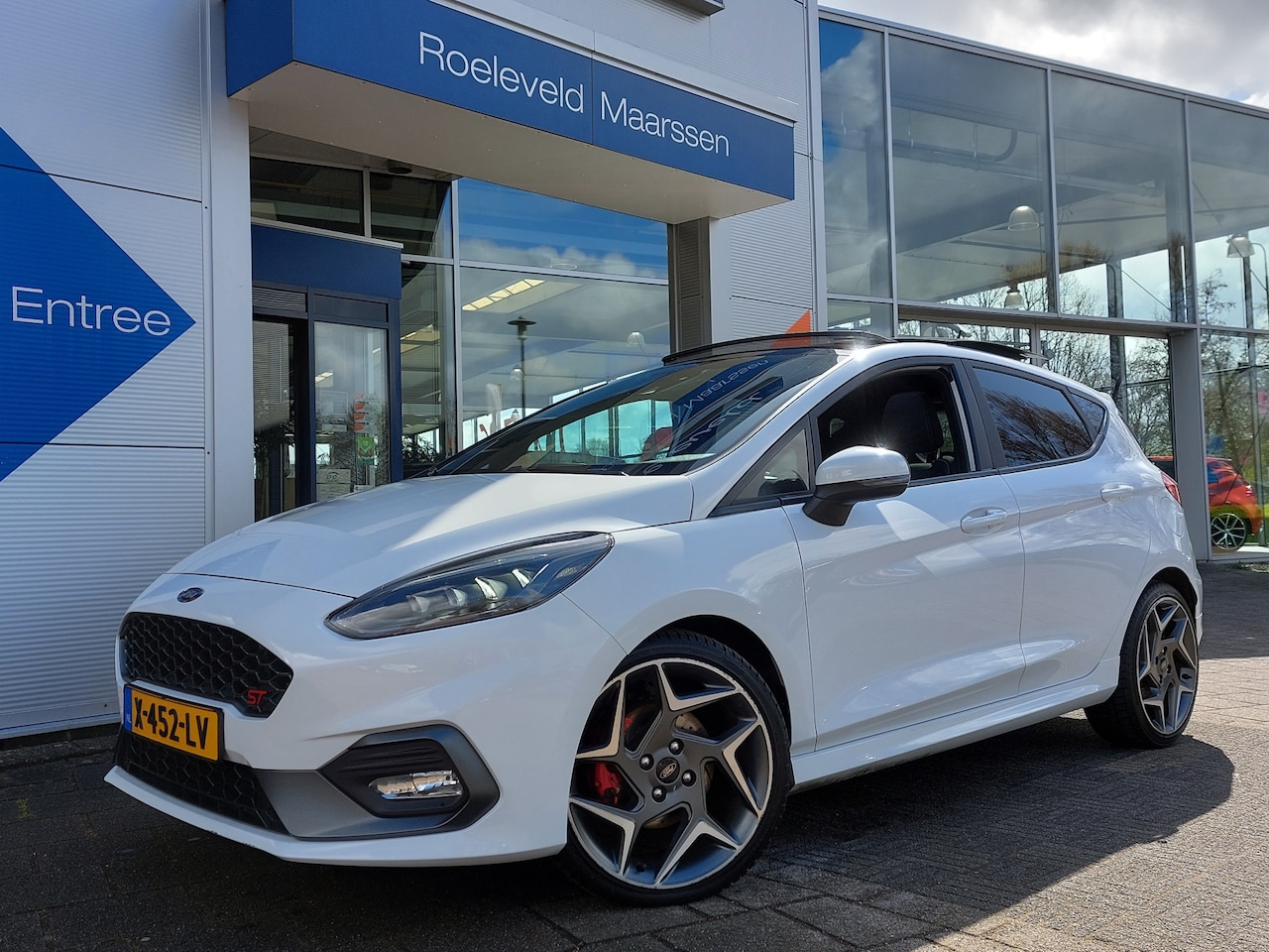 Ford Fiesta - 1.5 EcoBoost 200pk ST-3 Performance-Pack | Navi + Apple Carplay | B&O Sound Clima | Cruise - AutoWereld.nl