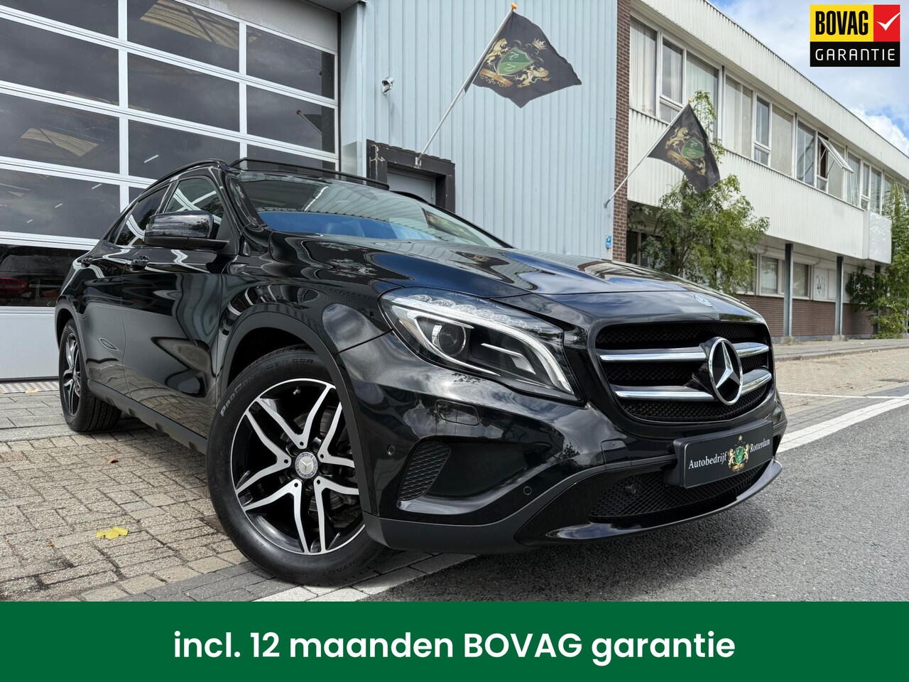 Mercedes-Benz GLA-Klasse - 180 AMG LED/LMV18/CAM/LEER/NAV/PANO - AutoWereld.nl