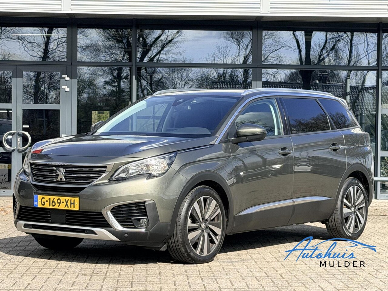Peugeot 5008 - 1.2 PureTech Blue Lease Premium | 7 persoons | Navigatie | Led | Keyless - AutoWereld.nl