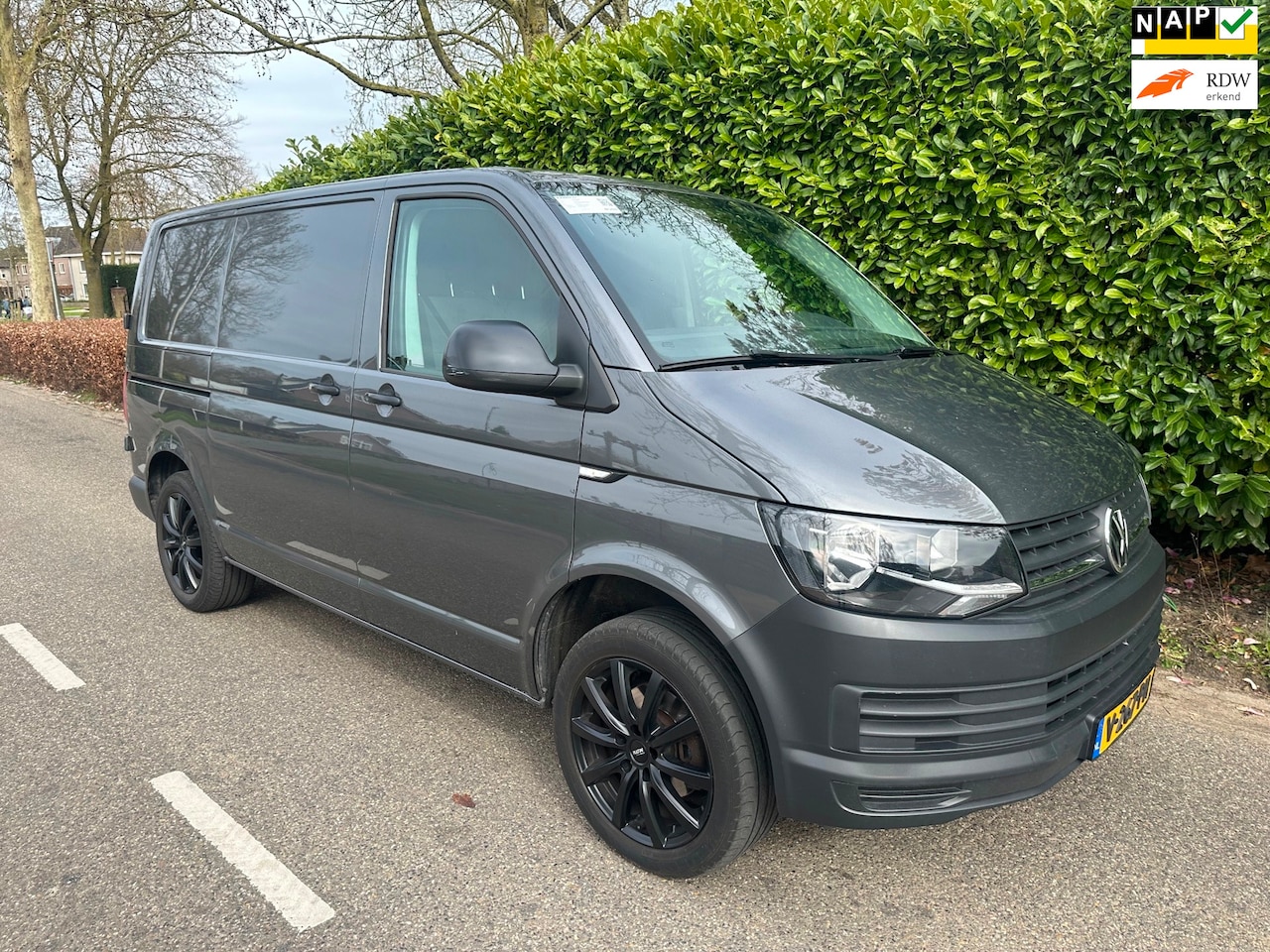 Volkswagen Transporter - 2.0 TDI L1/H1 Bj’05-2018 AIRCO !! EURO 6 - AutoWereld.nl