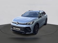 Volkswagen Tiguan - 1.5 eHybrid 204 PK R-Line Edition Trekhaak - Panoramadak