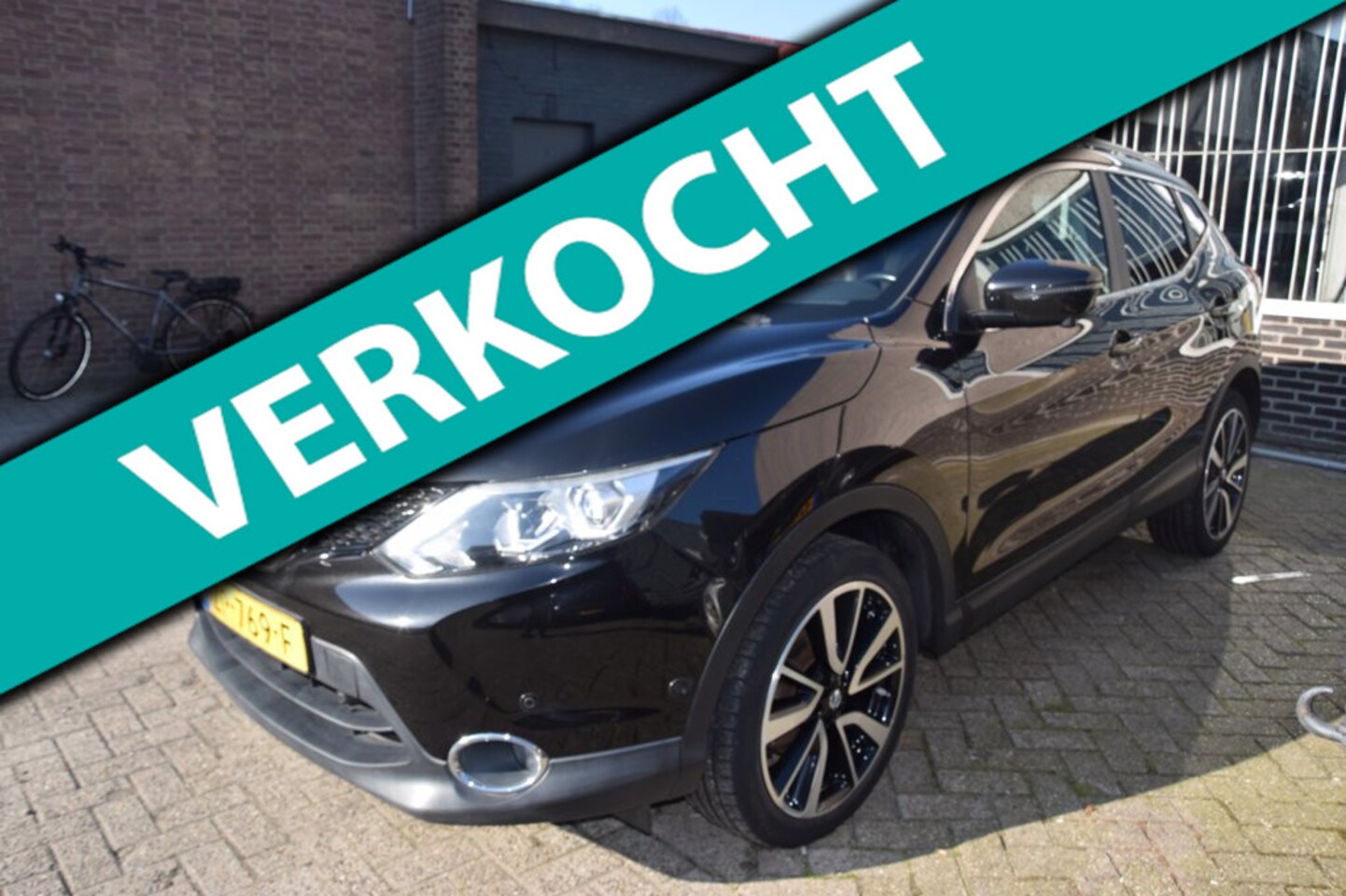 Nissan Qashqai - 1.6 Connect Edition nette qasqai weinig km - AutoWereld.nl