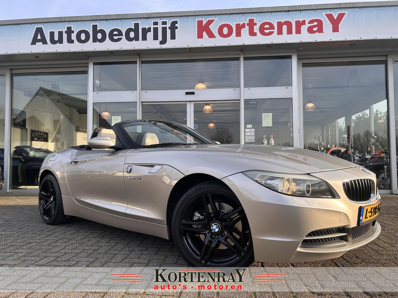 BMW Z4 Roadster - sDrive28i Nieuwstaat/Automaat, Airco /Cruise control /Leer/ketting vervangen - AutoWereld.nl