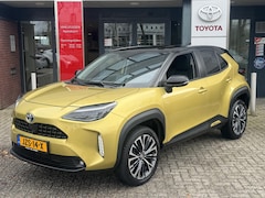 Toyota Yaris Cross - 1.5 HYBRID EXECUTIVE 360°CAMERA STOEL/STUURVERW EL-ACHTERKLEP BLIND SPOT 18'' LM-VELGEN 4S
