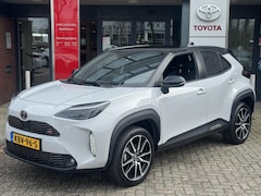 Toyota Yaris Cross - 1.5 Hybrid GR SPORT PANODAK JBL-AUDIO 18'' LM-VELGEN BLIND SPOT STOELVERW KEYLESS LED EL-A