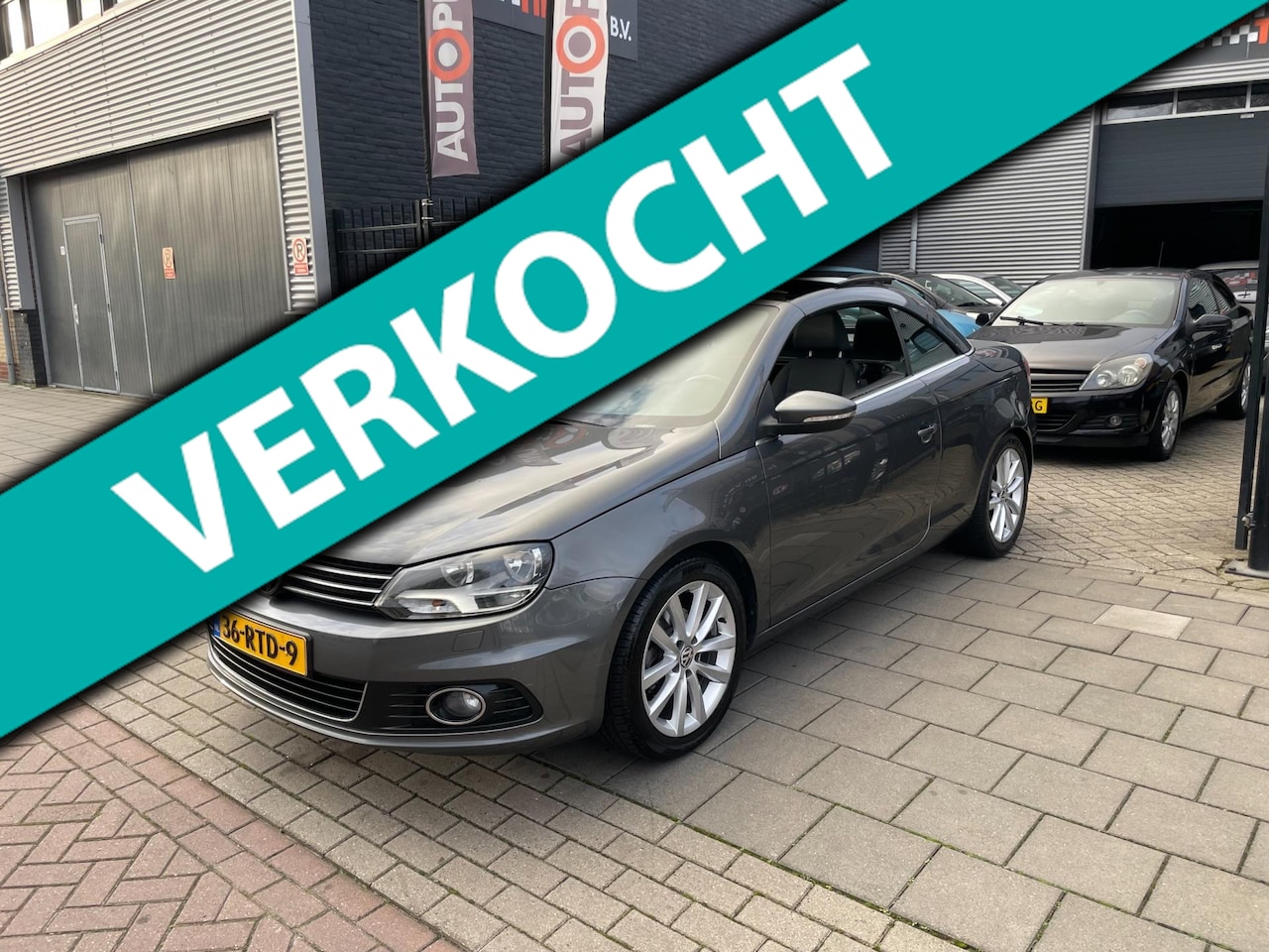 Volkswagen Eos - 1.4 TSI Highline 2e Eigenaar! Trekhaak Airco NAP APK - AutoWereld.nl