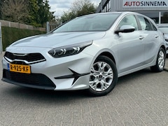 Kia Cee'd - Ceed 1.0 T-GDi DynamicLine | 8000KM | Climate Control | Cruise Control | Apple Carplay | A