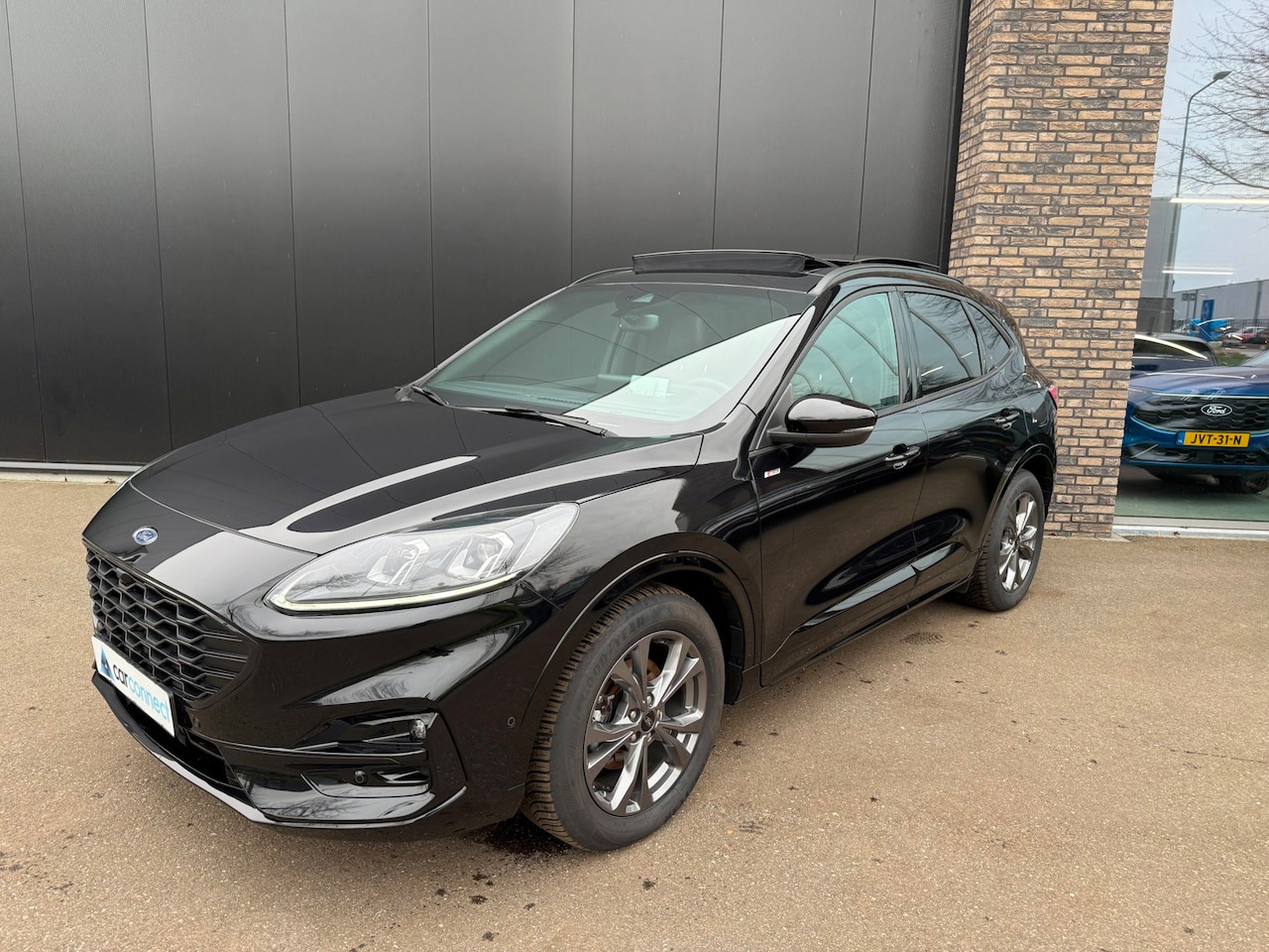 Ford Kuga - 1.5 Eco 150pk ST-Line X Navi, Trekhaak, Panorama, HUD, Camera's BOMVOL!! - AutoWereld.nl